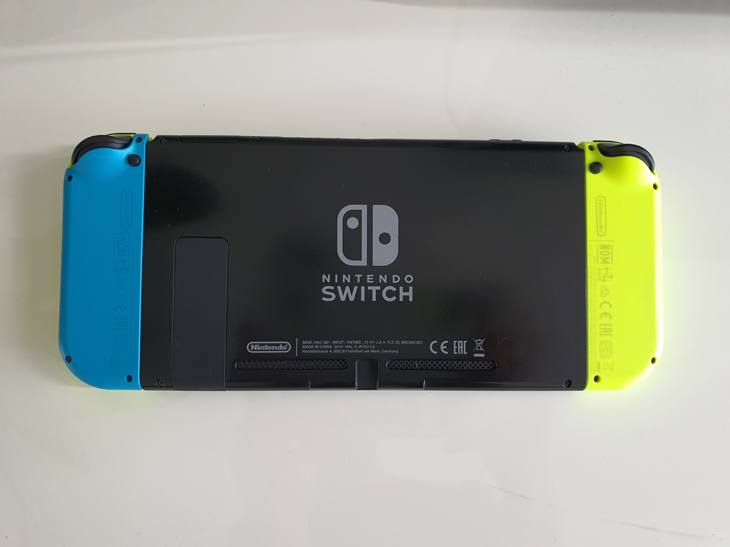 Nintendo Switch backside